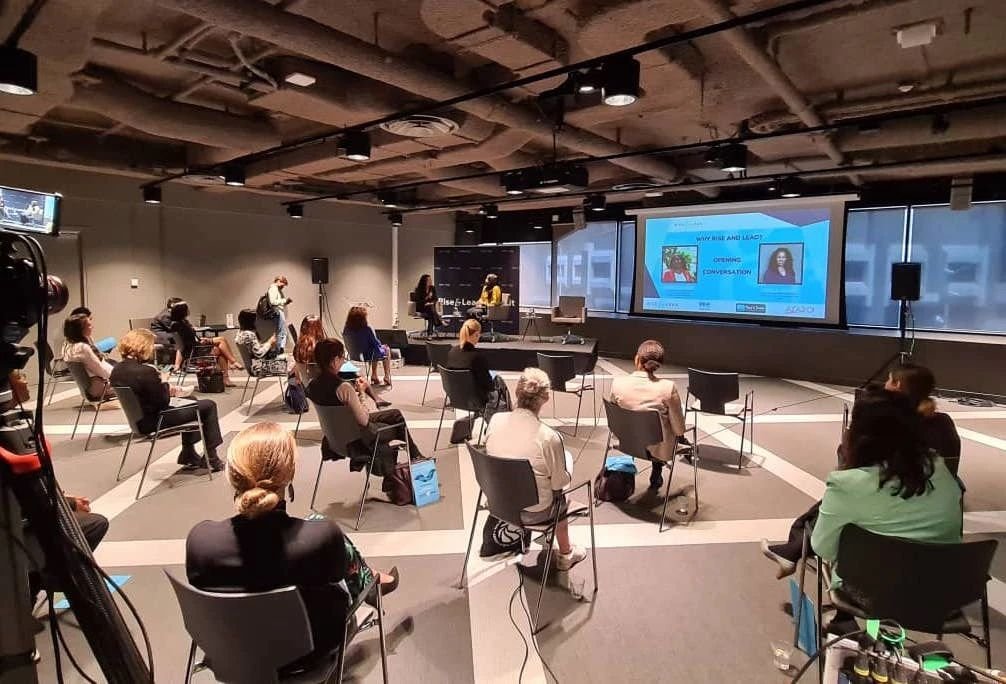 hybrid meeting setup for events & development projects hybrid meeting setup for events & development projects